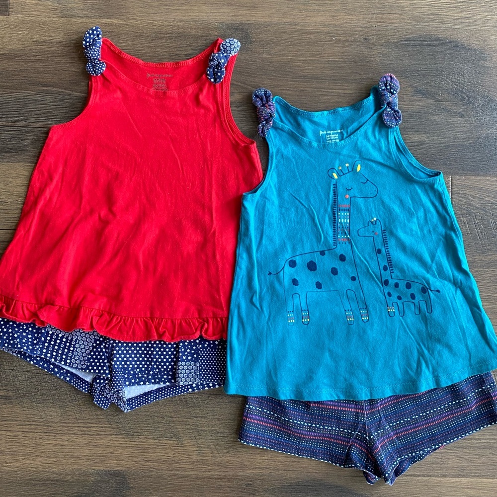 BUNDLE of Summer Outfits Giraffes/Ruffles